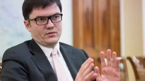 Міністр інфраструктури Пивоварський: Поки в "Укрпошті" не з'явиться нова управлінська кров – це буде стара радянська компанія. Частина 1