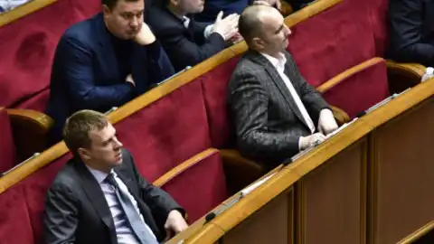 Депутат Хомутинник консультує губернатора Палицю щодо правильного "рішалова" на Митниці