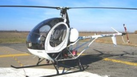 Вертоліт марки Hughes 300.