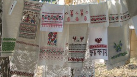 Кількість глядачів становила близько 500 осіб.
