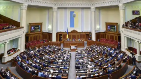ТОП-10 найбагатших депутатів Верховної Ради