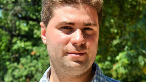 Журналист настаивает на необходимости прекратить засилье авто на европейских номерах. Фото: facebook/sergii.kostezh