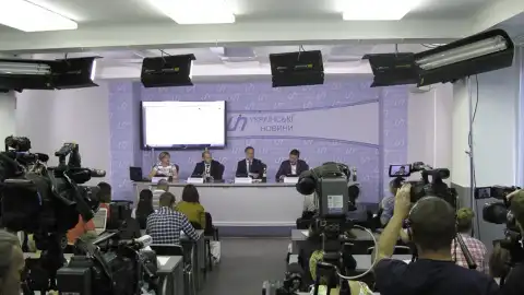Прес-брифінг: "Киян переводять на новий режим оплати комуналки"