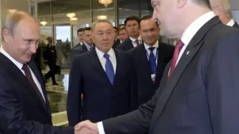 Особливий статус Донбасу: путінська дипломатія страху