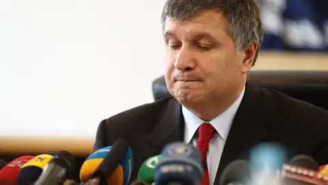 Аваков сприяв розміщенню в аеропорту "Бориспіль" бійців громадянського корпусу "Азов".