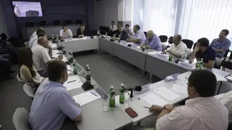 Круглий стіл: "Прозорі правила гри на ринку автомобільного газу Києва"