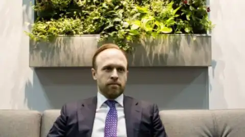 ​Заступник глави Адміністрації Президента Олексій Філатов: Обвинувачення у тиску на суди? Я до цього ставлюся з гумором. Частина 1.