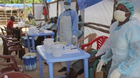 ​Четыре сотрудника миссии ООН в Либерии заразились лихорадкой Эбола