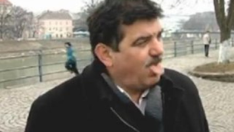 Чучка не выдержал и разразился матом. Скриншот видео на Youtube