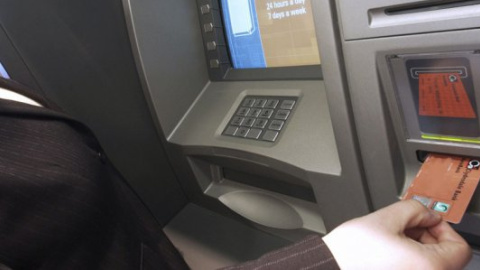 ​Мошенники могут похитить с любой карты до $1 млн просто стоя рядом