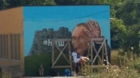 Путин в Крыму на каждом углу. Фото: vk.com/crimealife