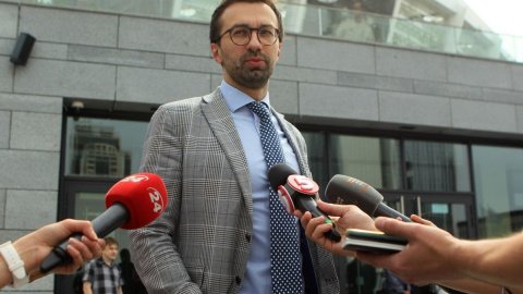 Сергей Лещенко: Решение Порошенко блокировать ВКонтакте - это постепенное сползание в авторитарный режим