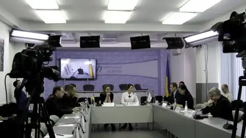 1.02.18 12:30 Круглий стіл: "Перспективи нового політичного півсезоння"