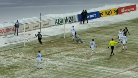 Скриншот видео.