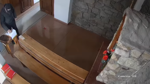 Побожний злодій. Скріншот відео Facebook Римо-Католицька парафія Успіння Пресвятої Діви Марії в м.Свалява