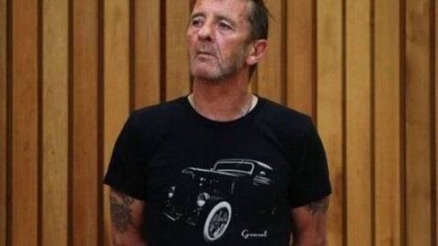 ​Барабанщик AC/DC признался в угрозах убийства