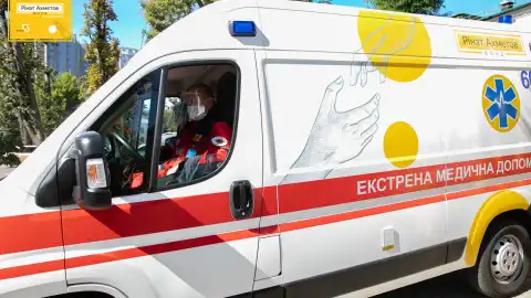 Фонд Ріната Ахметова розповів, як допомагає жителям України боротися з COVID-19