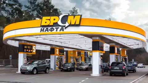 АЗС БРСМ Нафта. Фото: АвтоМания