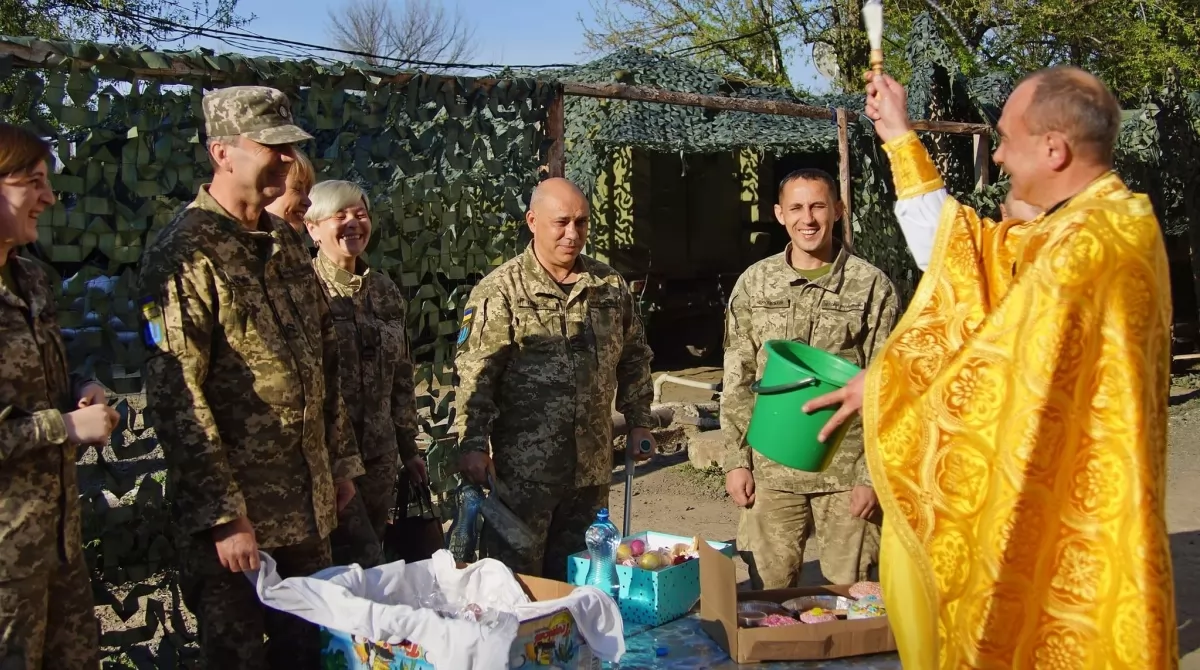 Пасха-2021 в зоне проведения операции Объединенных сил. Фото: Facebook/Операція об'єднаних сил Пасха-2021 в зоне проведения операции Объединенных сил. Фото: Facebook/Операція об'єднаних сил