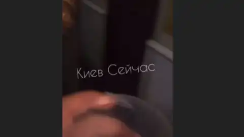 В Киеве девушки выпивали, курили и задували свечи в церкви
