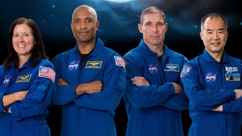 Астронавты вернулись на землю. Фото: NASA's Johnson Space Center