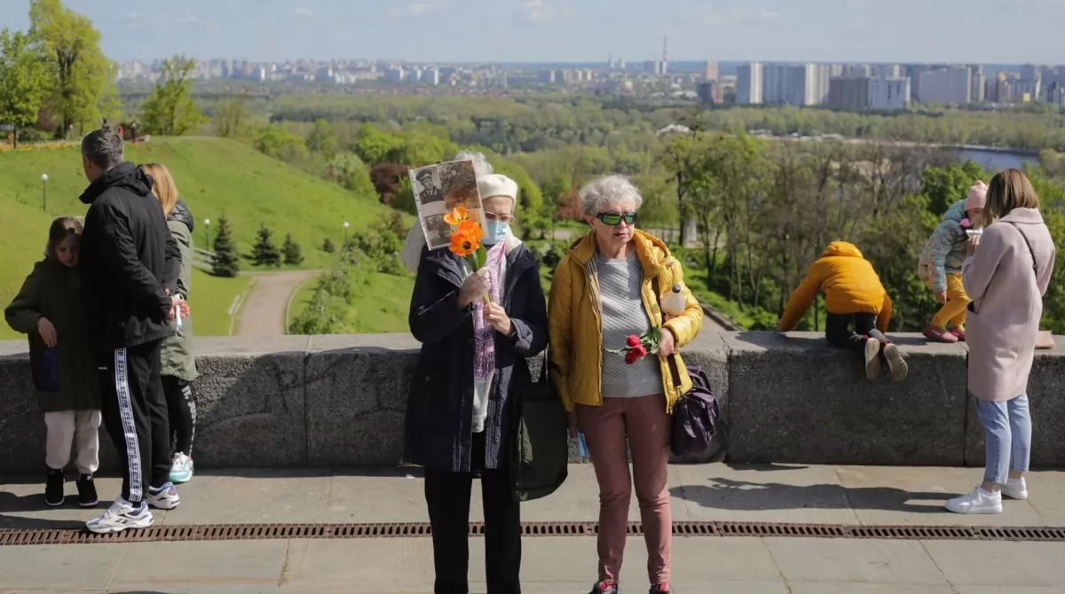Акция памяти ветеранов Второй мировой войны в Парке Вечной Славы в Киеве. Фото: Анастасия Власова/hromadske