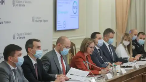 Всеукраїнська нарада з питань захисту прав дітей Фото: kmu.gov.ua