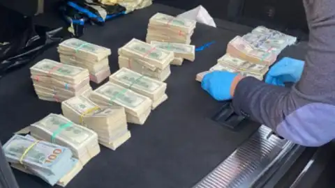 На Волынской таможне обнаружили коррупционную схему. Фото: ГБР