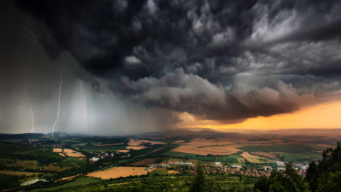 Гроза. Фото: istock