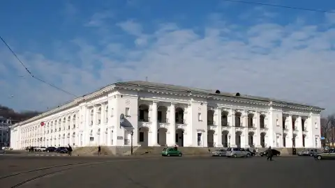 Гостиный двор Фото: wikipedia.org