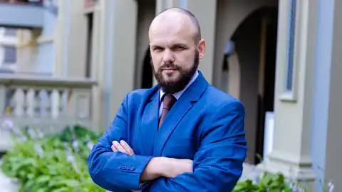 Директор департамента кредитного анализа и поддержки ликвидности НБУ Игорь Пронин 
