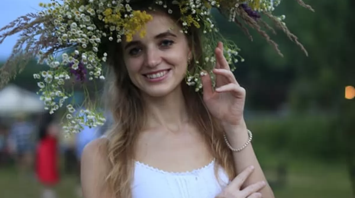 Празднование Ивана Купала. Фото: Национальный музей народной архитектуры и быта Украины Празднование Ивана Купала. Фото: Национальный музей народной архитектуры и быта Украины