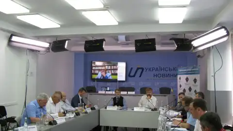 The situation in the SCS should be resolved on the principles of international law