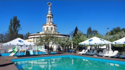 Открытый бассейн на ВДНХ. Фото: kievvlast.com.ua
