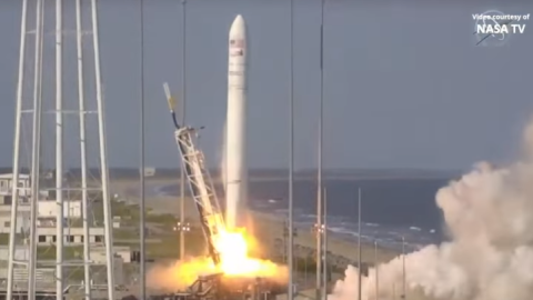 Пуск ракети-носія середнього класу "Антарес". Скріншот відео