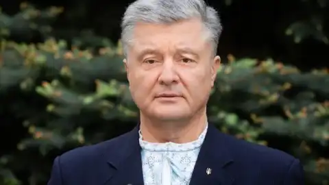 США отреагировали на ситуацию с облитым зеленкой Порошенко