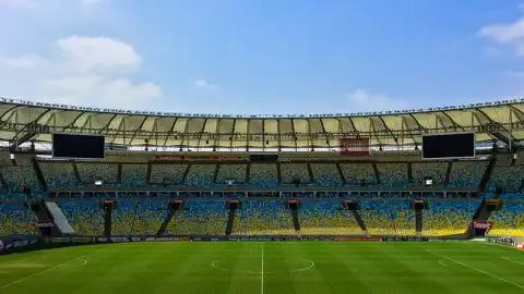 Три чверті українців не готові платити за футбольні трансляції, - соцопитування