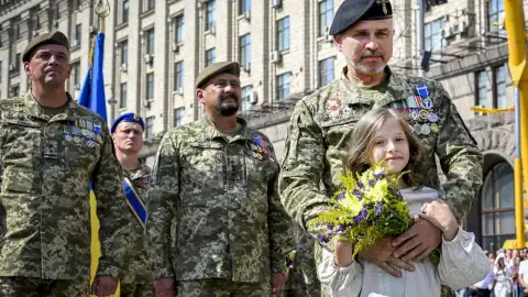 Військовий парад на День Незалежності. Фото: ОП