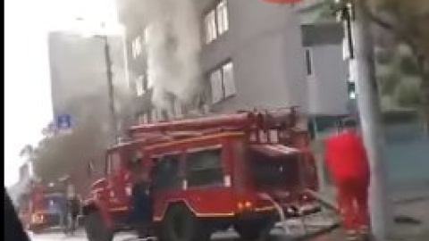 У Києві загорілася гімназія на бульварі Шевченка
