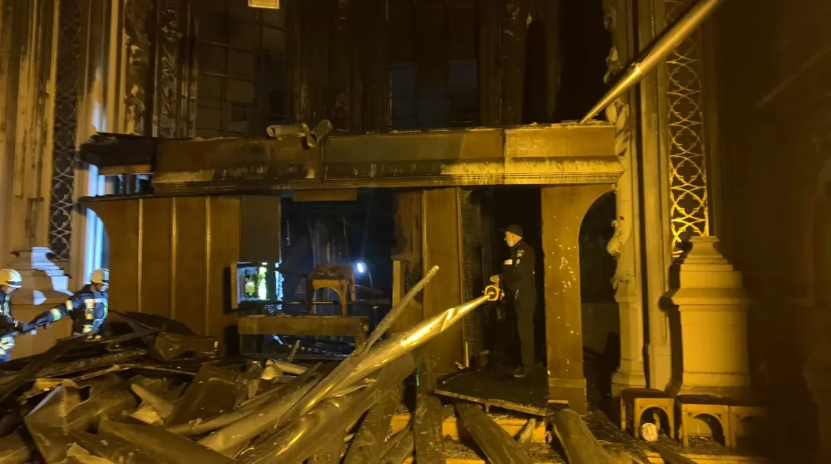 Пожар в костеле в Киеве. Фото: Facebook/Парафія костелу св Миколая у Києві