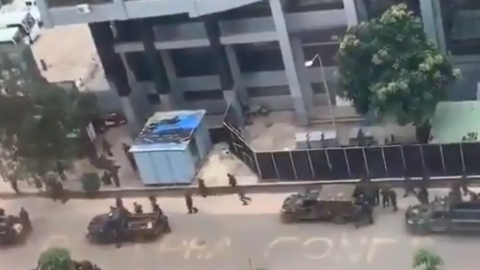 В Гвинее произошел военный переворот, задержан президент, – СМИ