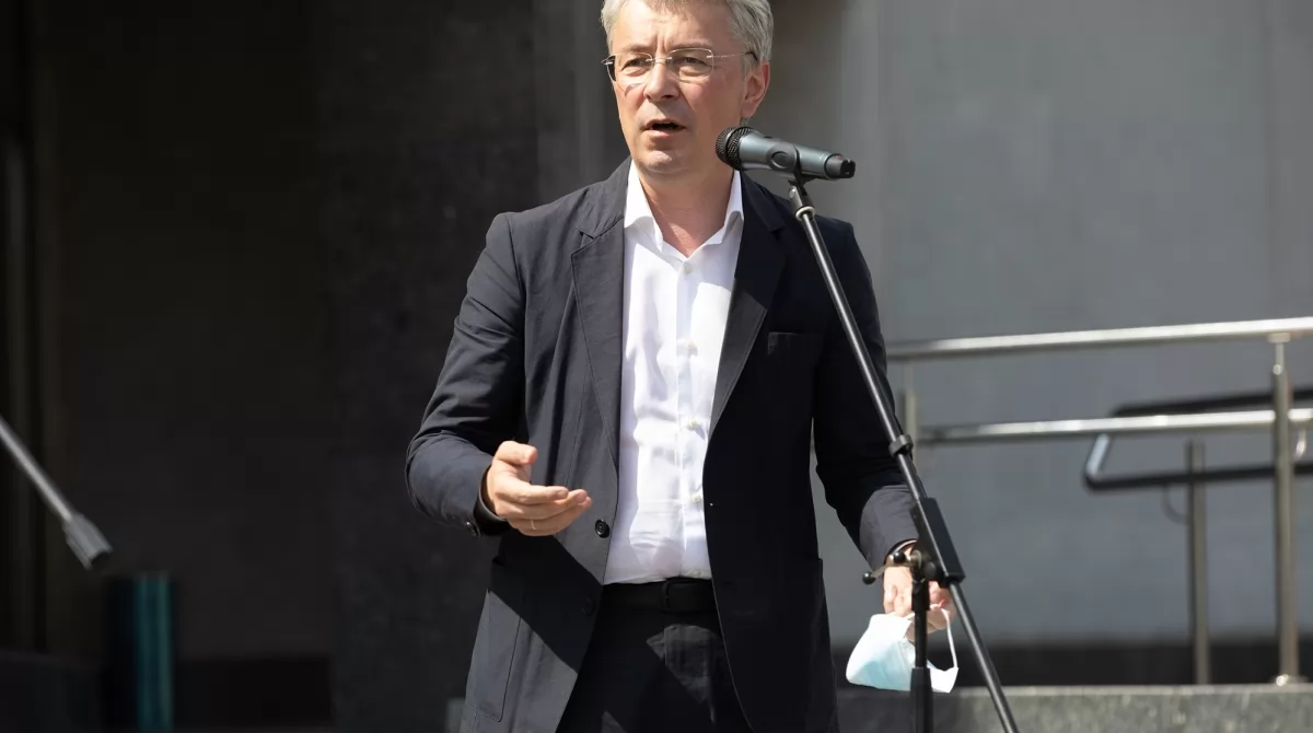Александр Ткаченко – министр культуры и информационной полиции Украины Александр Ткаченко – министр культуры и информационной полиции Украины