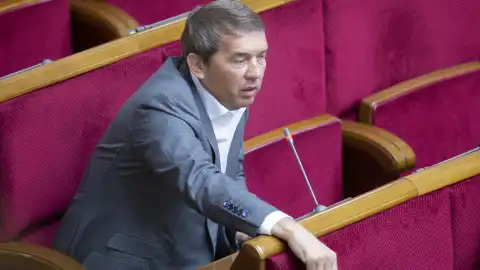 Група "Довіра" вимагає від уряду надати бюджетним установам можливість переходити до постачальника останньої надії