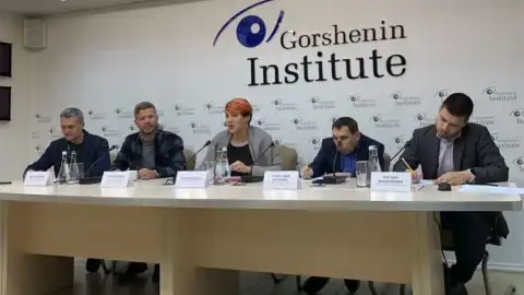 В законопроекте "слуг" о столице есть серьезные антиконституционные нормы, – Черненко