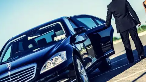 Прокат авто для компанії