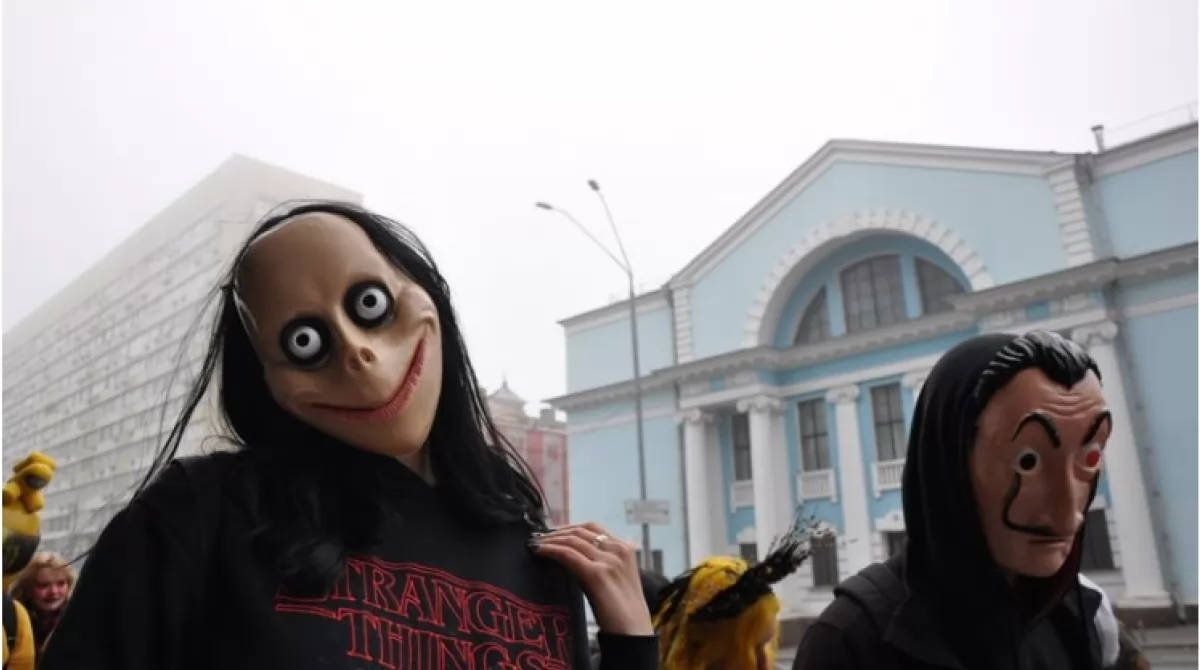 В центре Киева в субботу было необычно страшно. Фото: inshe.tv