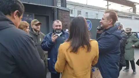 Экс-замминистра обороны Павловский вышел из СИЗО. Источник: facebook юриста Ростислава Кравца