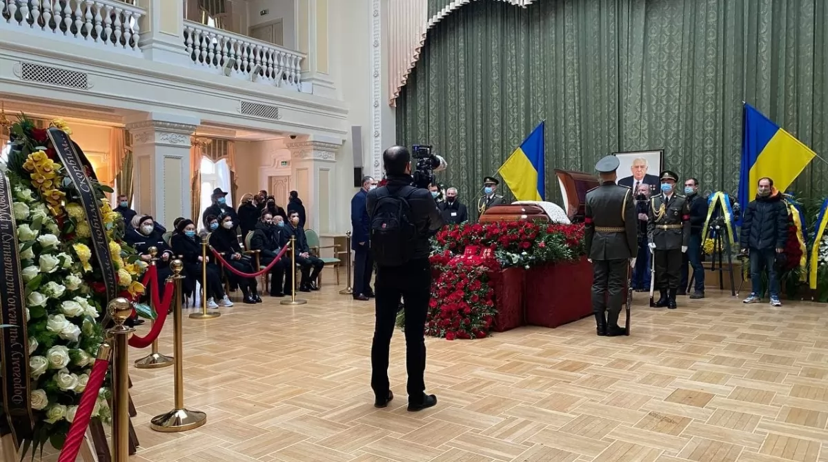 Прощание со Звягильским. Фото: Telegram/Политика Страны