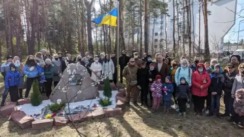 Памятный знак погибшему Александру Звиннику. Фото: Facebook