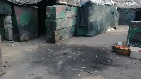 Обстріли біля КПВВ "Мар'їнка" Фото: Держприкордонслужба